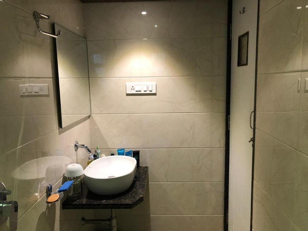Pravasi Residency Villa ธาเน ภายนอก รูปภาพ
